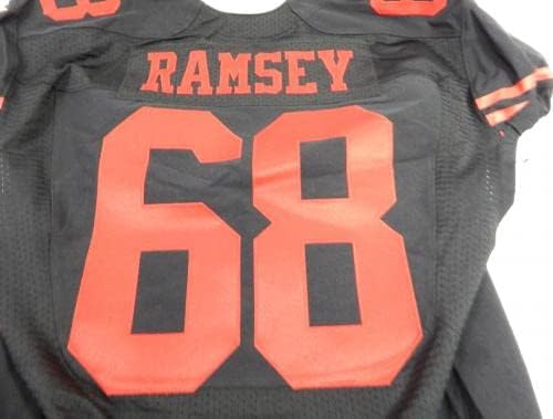 -ban a San Francisco 49ers Kaleb Ramsey 68 Játék Kibocsátott Fekete Jersey Szín Rush 9 - Aláíratlan NFL Játék Használt