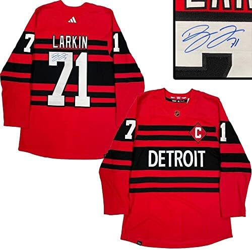 DYLAN LARKIN Aláírt Detroit Red Wings Fordított Retro Piros Adidas PRO Jersey - Dedikált NHL-Mezek